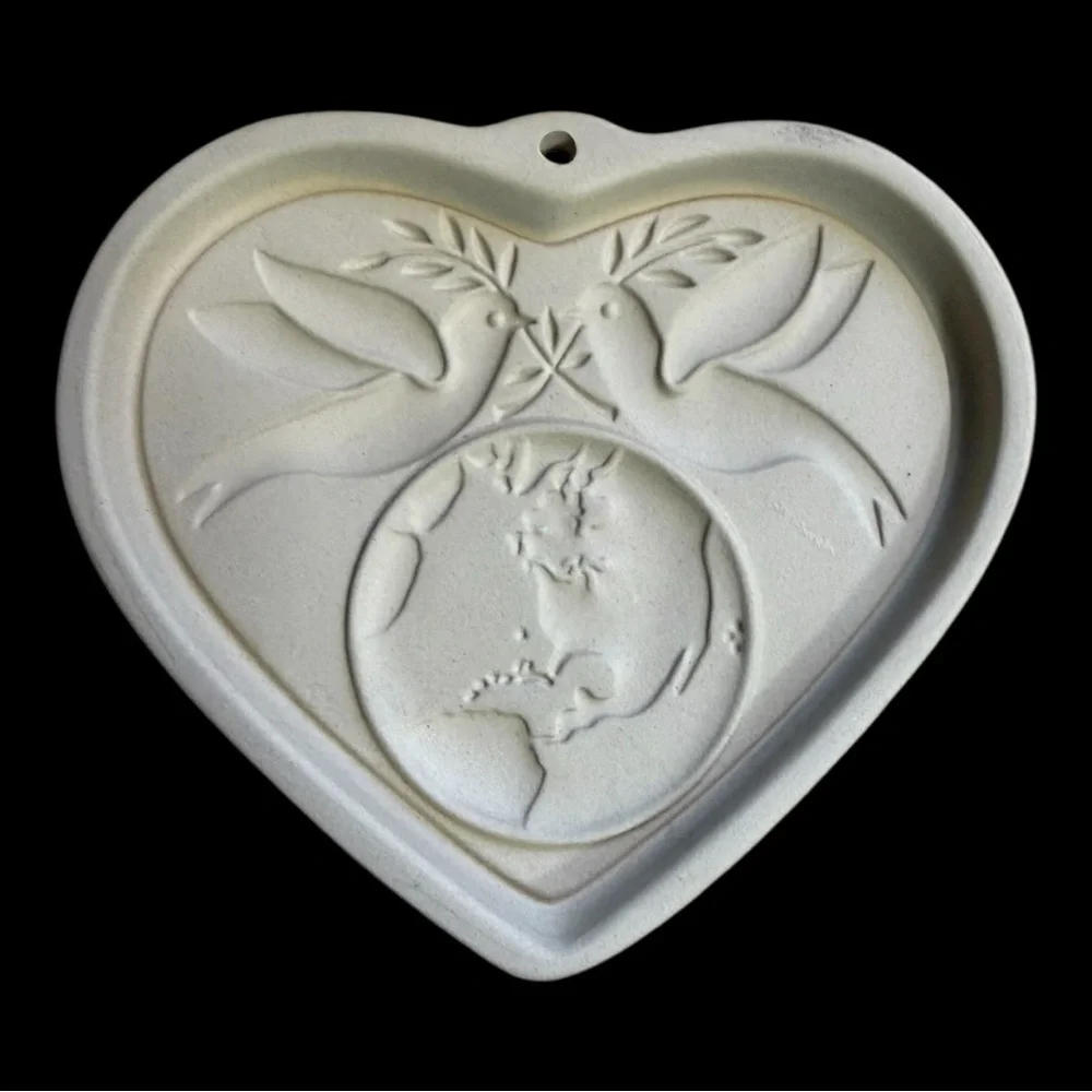 The Pampered Chef heart shaped